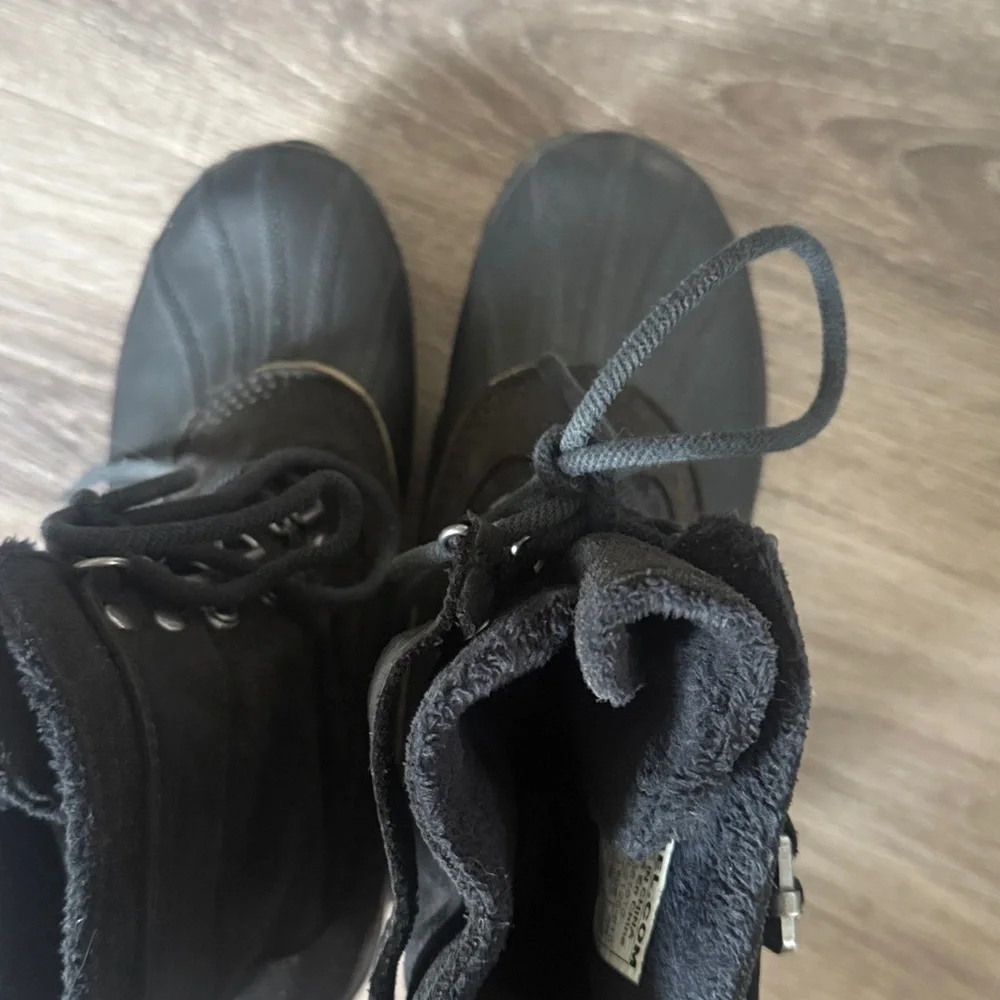 Sorel Black Women's Winter Lace-Up Boots Size 7.5 Waterproof Outdoor
